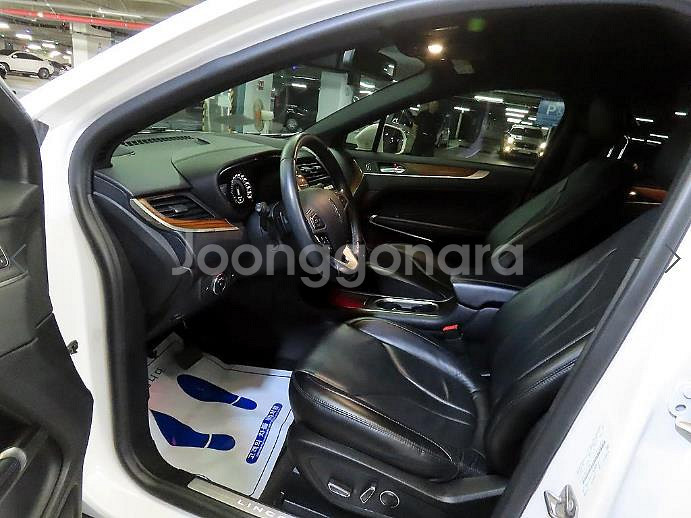 @19년식 MKC 2.0L 에코부스트 리저브 전국최저--5