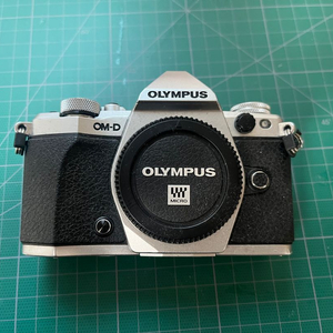 올림푸스 e-m5 mark2