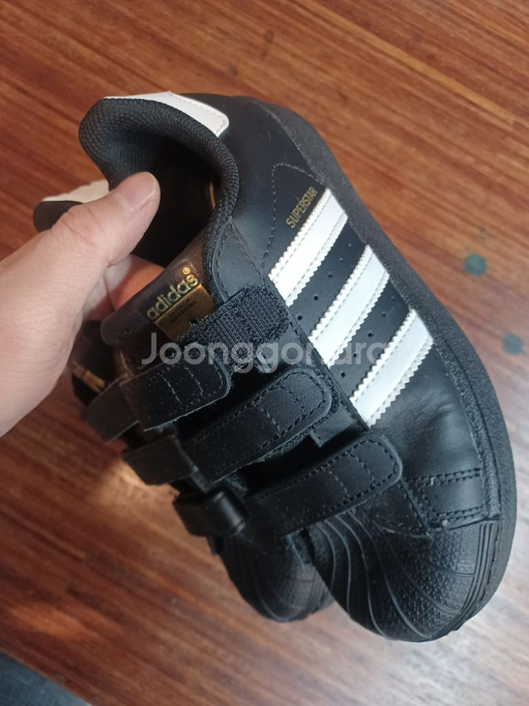 아디다스 슈퍼스타 벨크로 검흰 210--7
