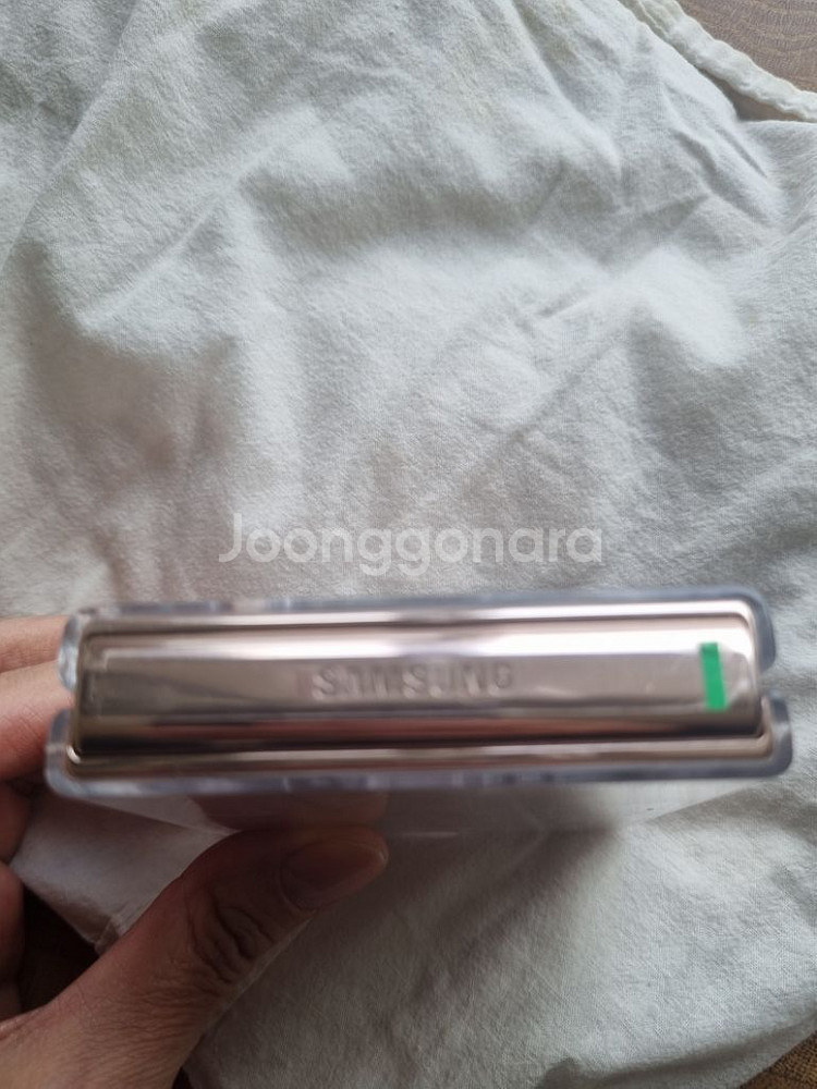 갤럭시 제트플립4 512G 팝니다--1