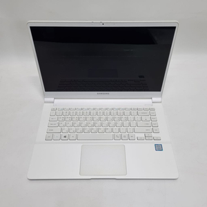 o삼성 중고 노트북9 i7 메탈화이트 램16G/256G