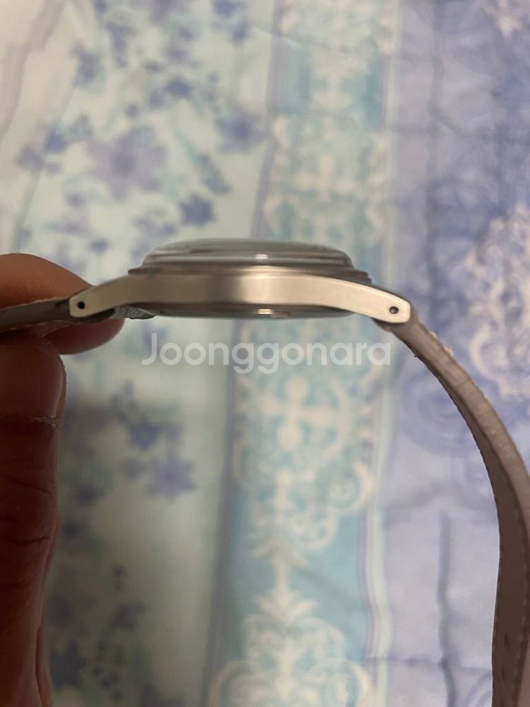 해밀턴 카키필드 9356a 쿼츠 33mm 팝니다--2