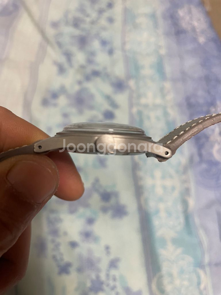 해밀턴 카키필드 9356a 쿼츠 33mm 팝니다--3