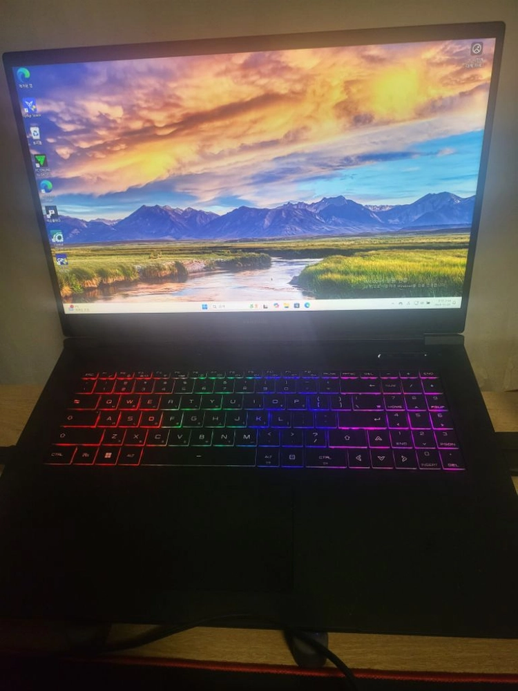 한성 rtx3070ti 노트북 팝니다 17인치 대화면 - 안심되는 중고거래