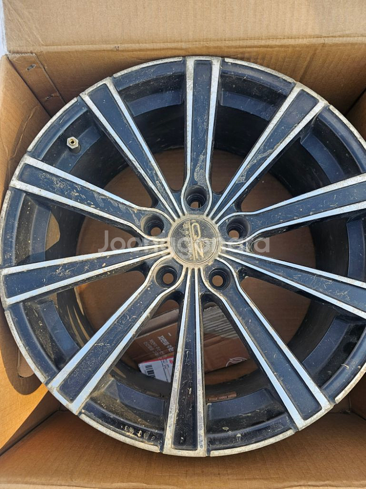 오즈 17인치 중고휠 팝니다.--3