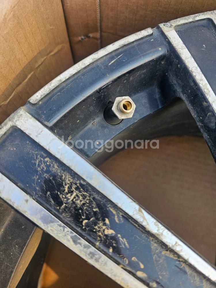 오즈 17인치 중고휠 팝니다.--4