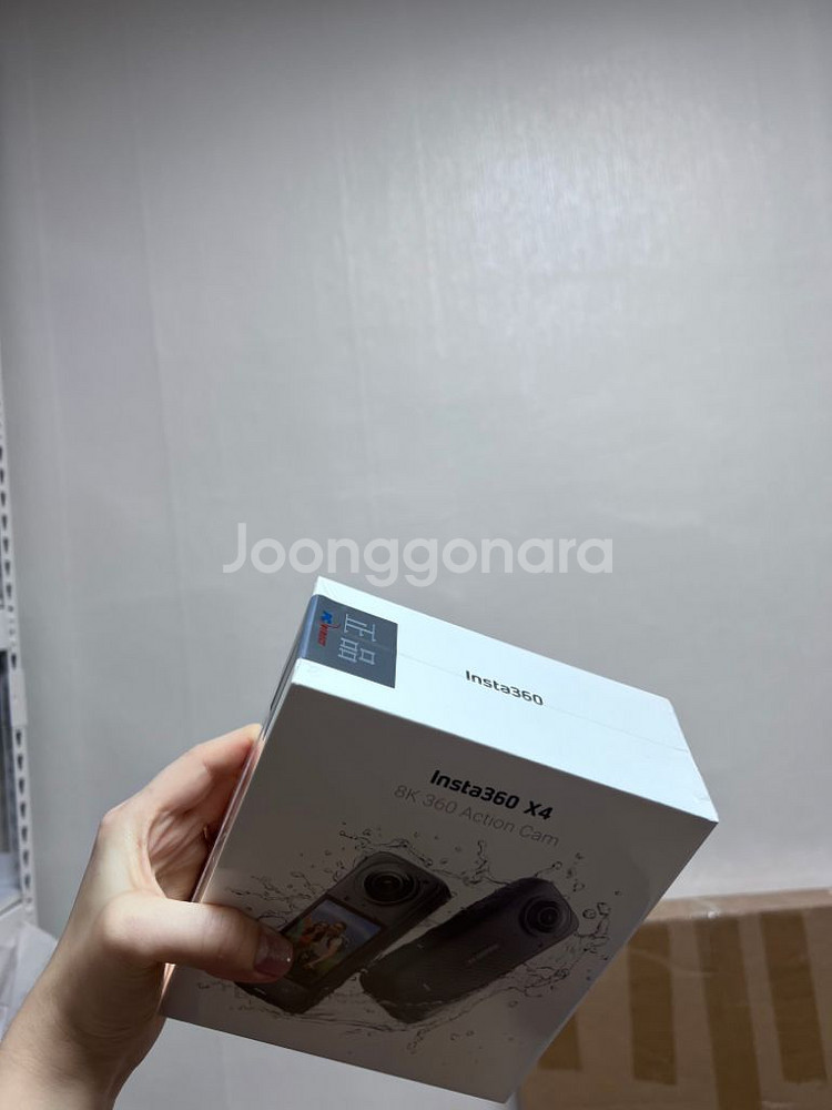 인스타360 X4 패키지 팝니다!(미개봉)--1