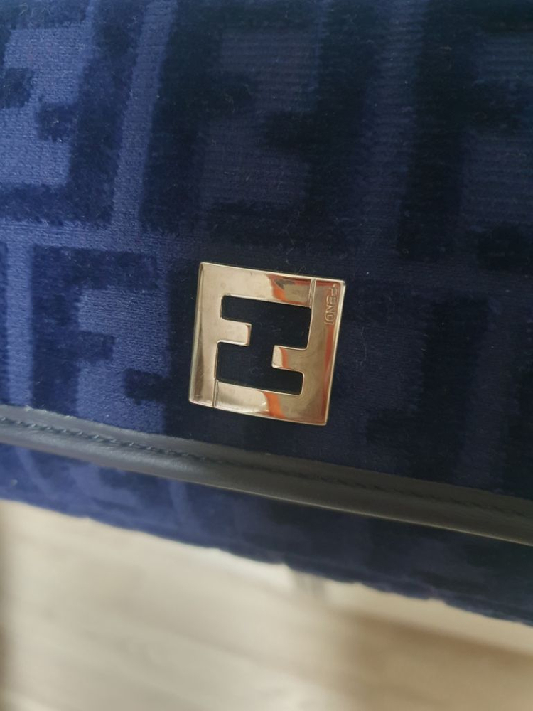 정품 펜디 크로스 빅백--4