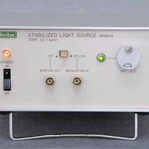 Anritsu MG921A 안정화 광신호 발생기