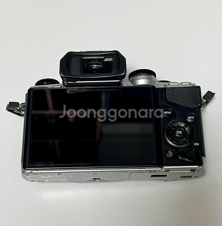 올림푸스 om-d e-m10+렌즈 2종 일괄 판매.--2