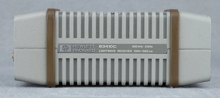 HP 83410C 광신호 수신기 이미지