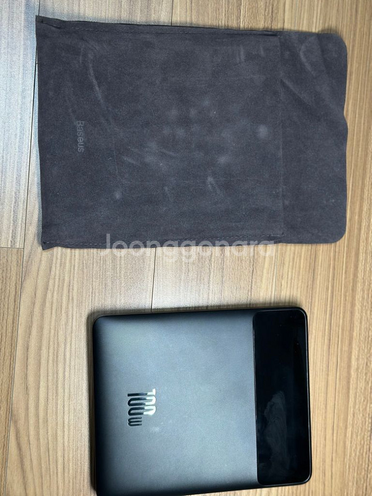 베이스어스 블레이드 2세대 100w 보조배터리--3