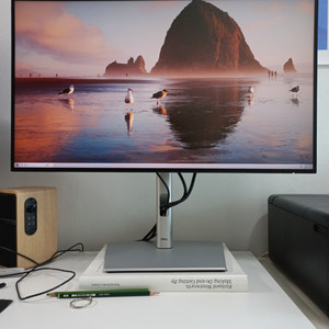 DELL 모니터 UltraSharp U2724D