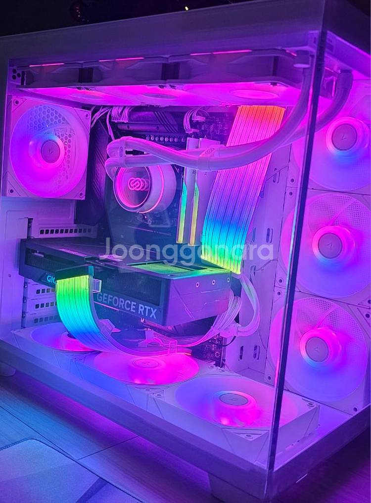 라이젠7 7700X RTX4070슈퍼I 본체--2