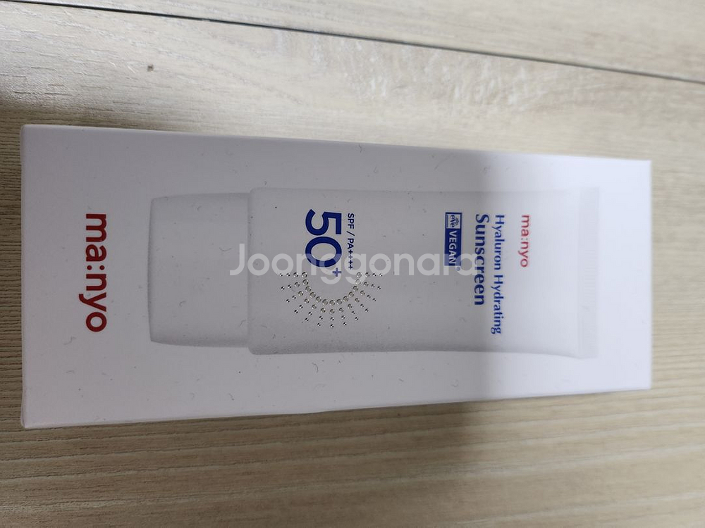 마녀공장 히알루론 하이드레이팅 선크림--1