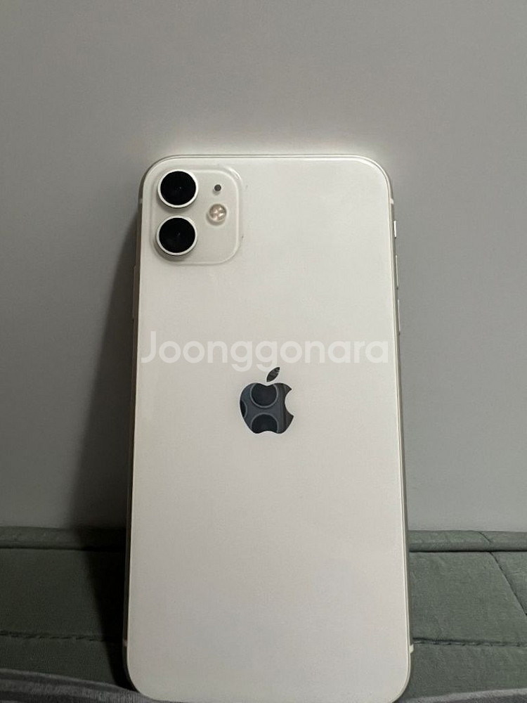 아이폰 11 64GB--1
