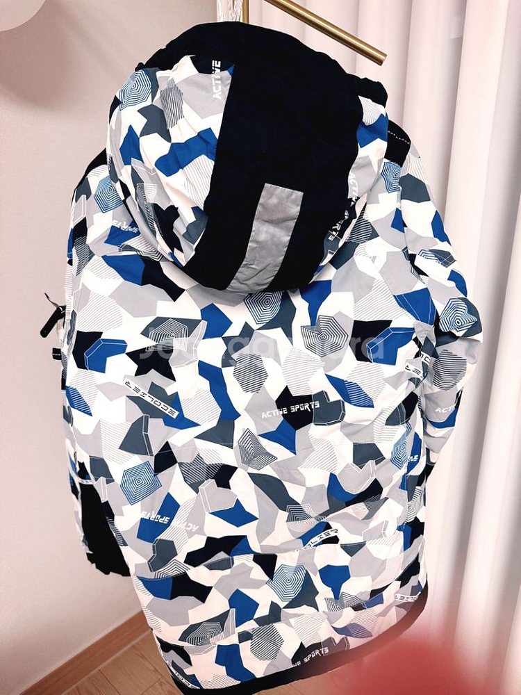 에꼴 주니어 스키복 판매합니다--2