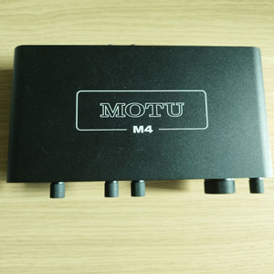 motu m4 팝니다