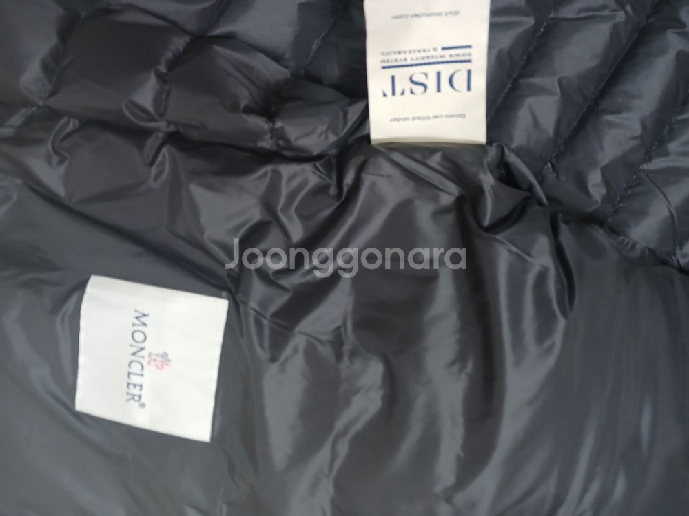 몽클레어 경량 패딩 100사이즈--3