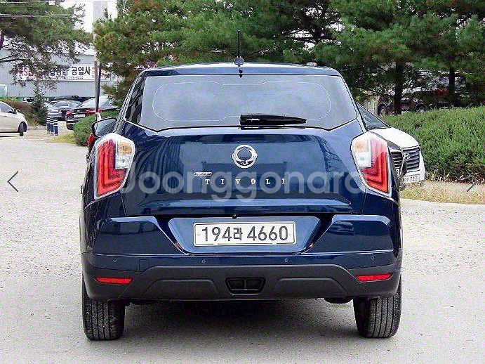 @19년식 베리 뉴 티볼리 1.5 가솔린 2WD V1--3