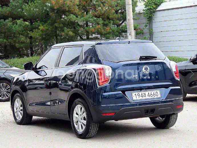 @19년식 베리 뉴 티볼리 1.5 가솔린 2WD V1--2