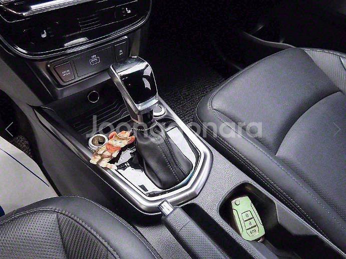 @19년식 베리 뉴 티볼리 1.5 가솔린 2WD V1--9