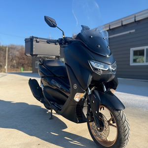 23년식 야마하 Nmax125 1천Km 신차급컨디션