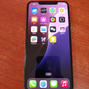 아이폰XS MAx 64기가팝니다