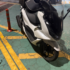 pcx125 21년식 abs모델 팝니다