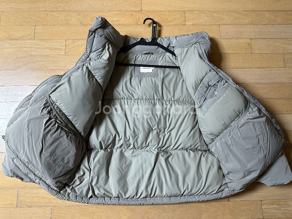 (M)토마스모어 시티 숏 다운패딩 카키그레이--3