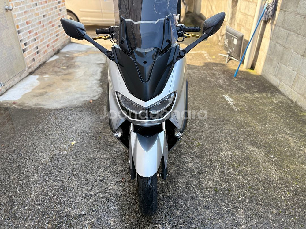 야마하 N max125 엔맥스 은색 23년식--6