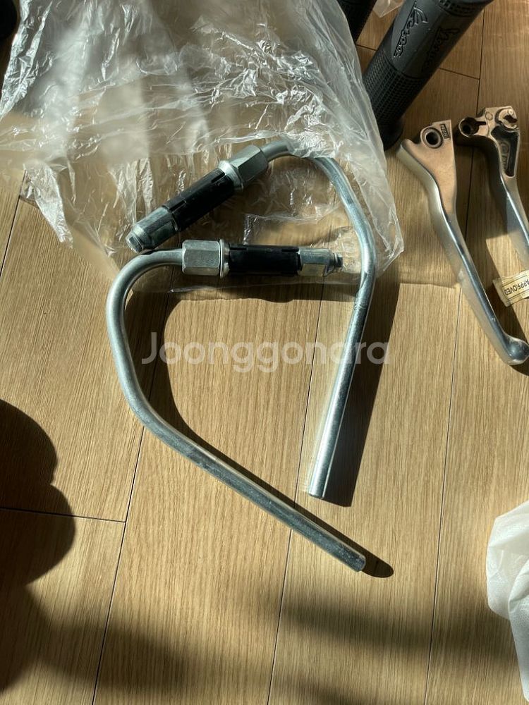 베스파 125스프린트 18년전 모델 순정핸들스트랩레버--2