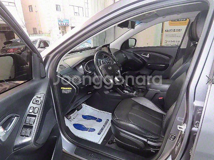 @15년식 뉴투싼 ix 디젤 R2.0 2WD 스마트--4