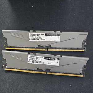 울산 팀그룹 ddr4 3600 32G 2개 64G