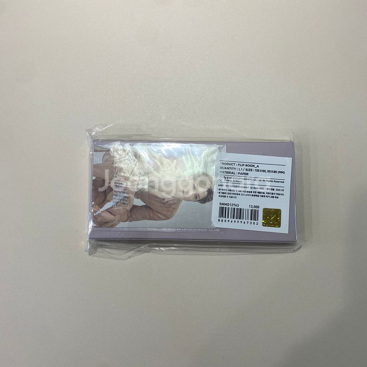 FLIP BOOK + PHOTO CARD SET--2