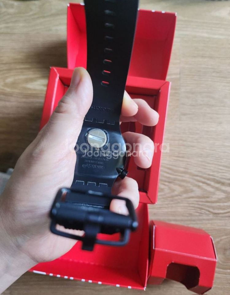 <새상품> 스와치 남녀공용 빅볼드 손목시계 시계--4