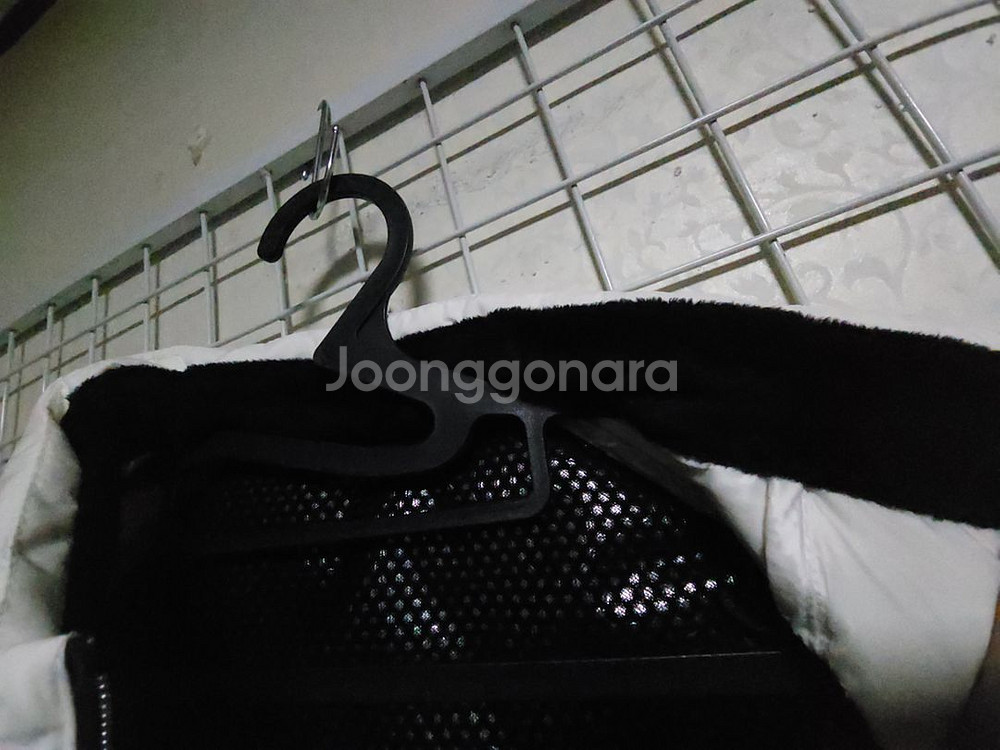(새상품)장미셀바스키아기능성구스패딩조끼(여95)--4