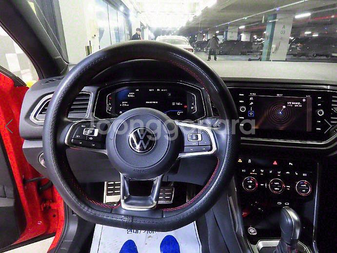 @22년식 티록 2.0 TDI 프리미엄 전국최저가격--7
