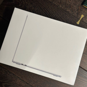 맥북에어 m3 13인치 16GB SSD512GB 미개봉