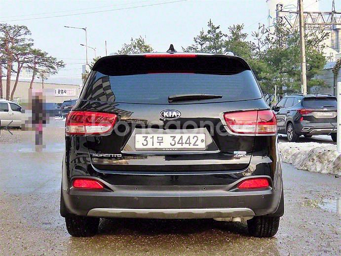 @15년식 올 뉴쏘렌토 R2.2 4WD 노블레스 스페--3