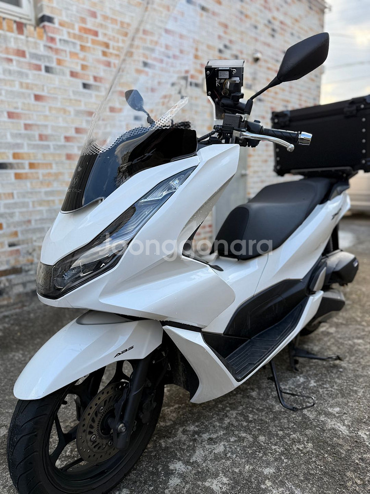 혼다 PCX 125 ABS 23년 흰색알탑--6