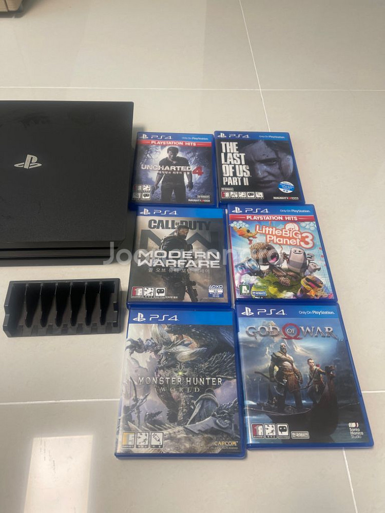 플스4 프로 PS4 PRO 1TB 게임6개--4