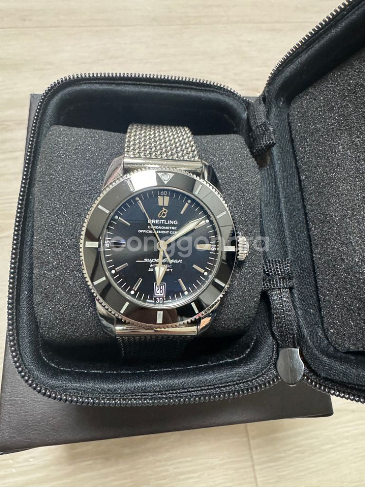 브라이틀링 슈퍼오션 헤리티지 2 42mm--2