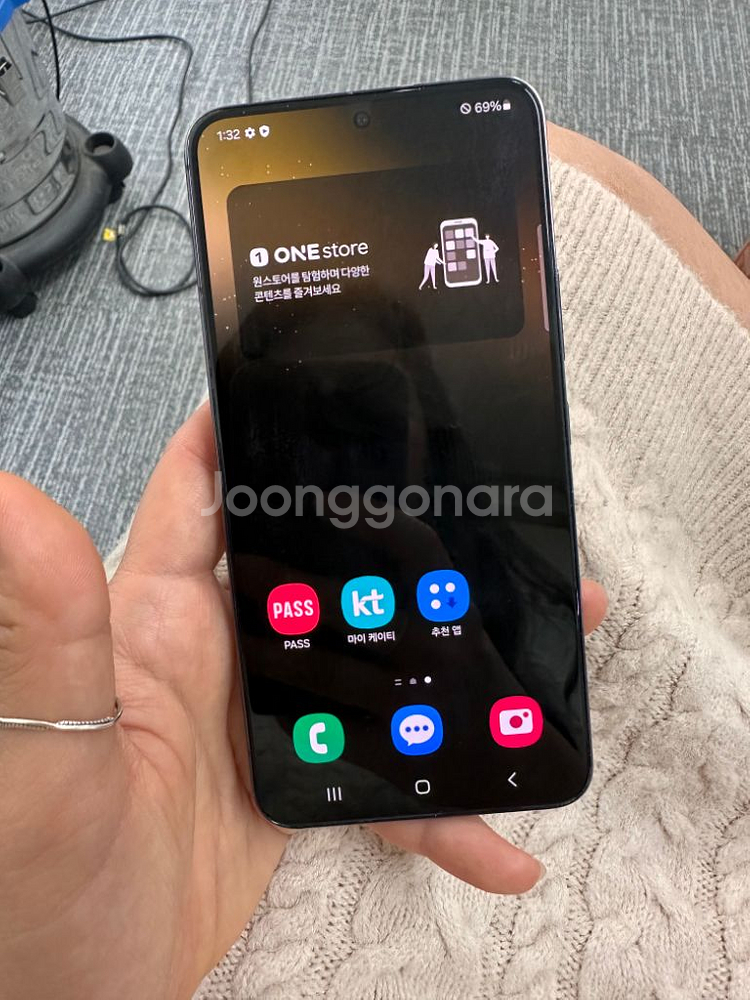 갤럭시s22 무잔상 256기가 팝니다--0