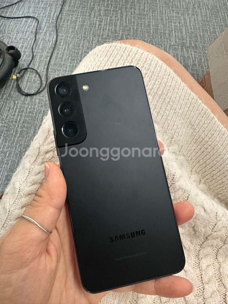 갤럭시s22 무잔상 256기가 팝니다--1