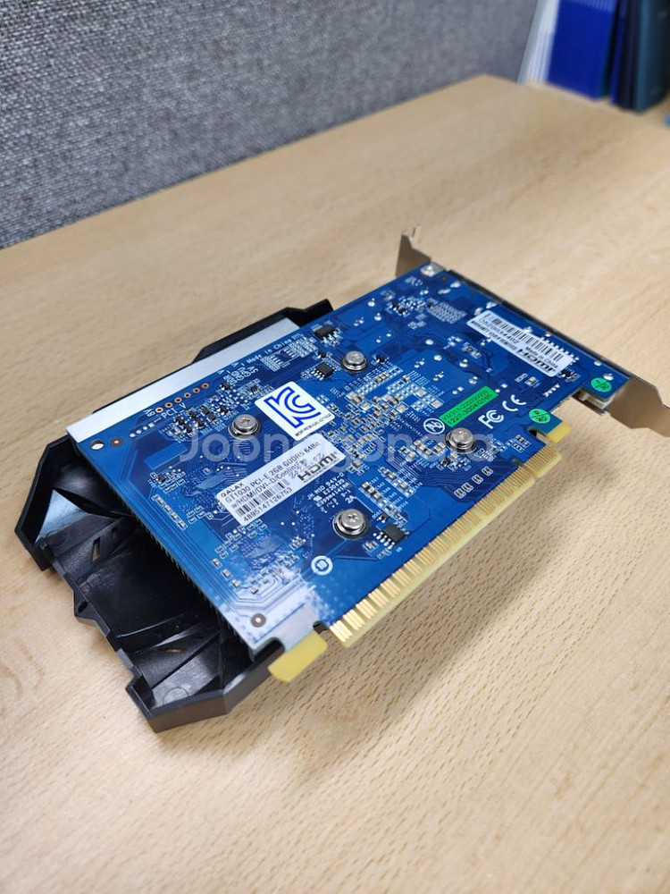 갤럭시 gt1030 거의 새상품 팝니다--2