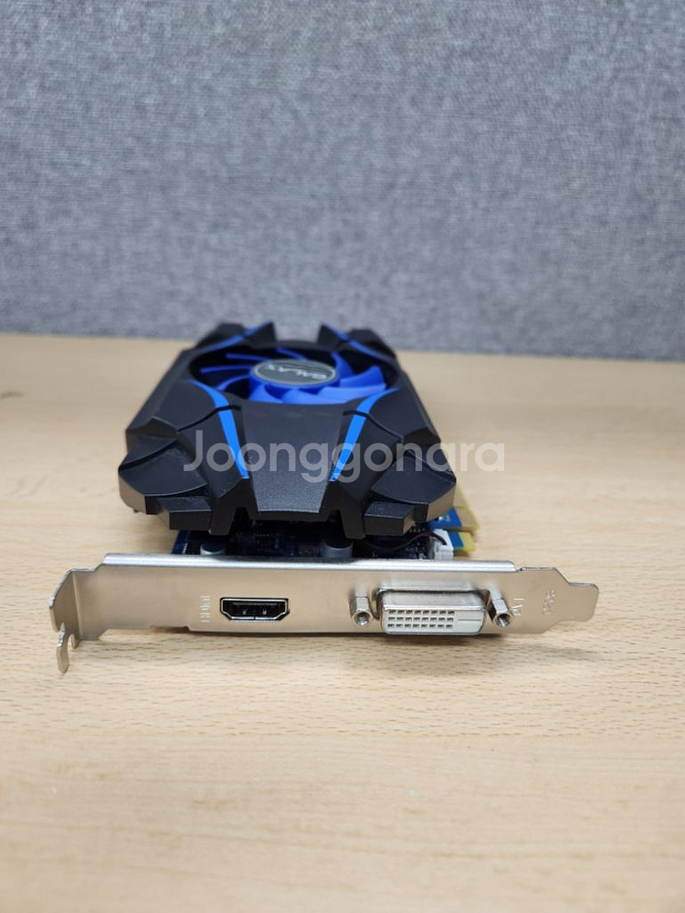 갤럭시 gt1030 거의 새상품 팝니다--1