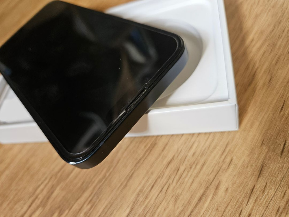 아이폰13 128G SKT 정상해지--3