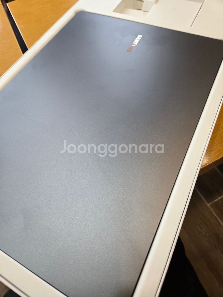 갤럭시북 4 울트라 NT960XGL- XD94G 팝니다--2