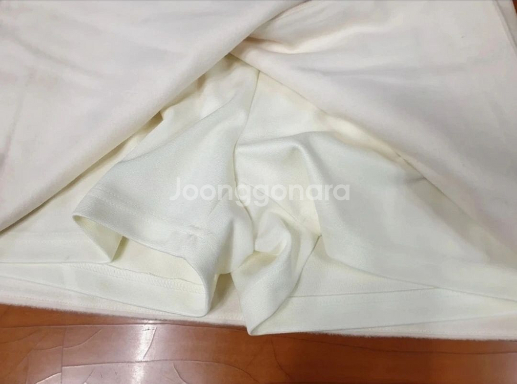 고급 크림색 모직 치마 바지 앞트임 속바지--3